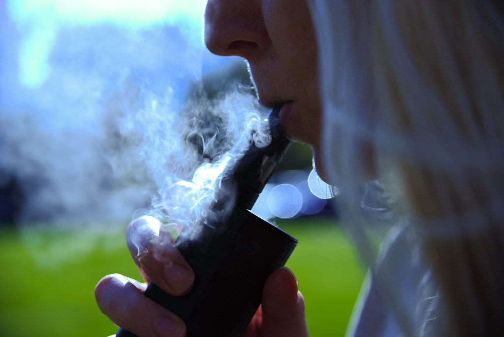 elfbar nachfüll pod läuft aus Where Can You Vape? | Vaping Laws UK main image 0